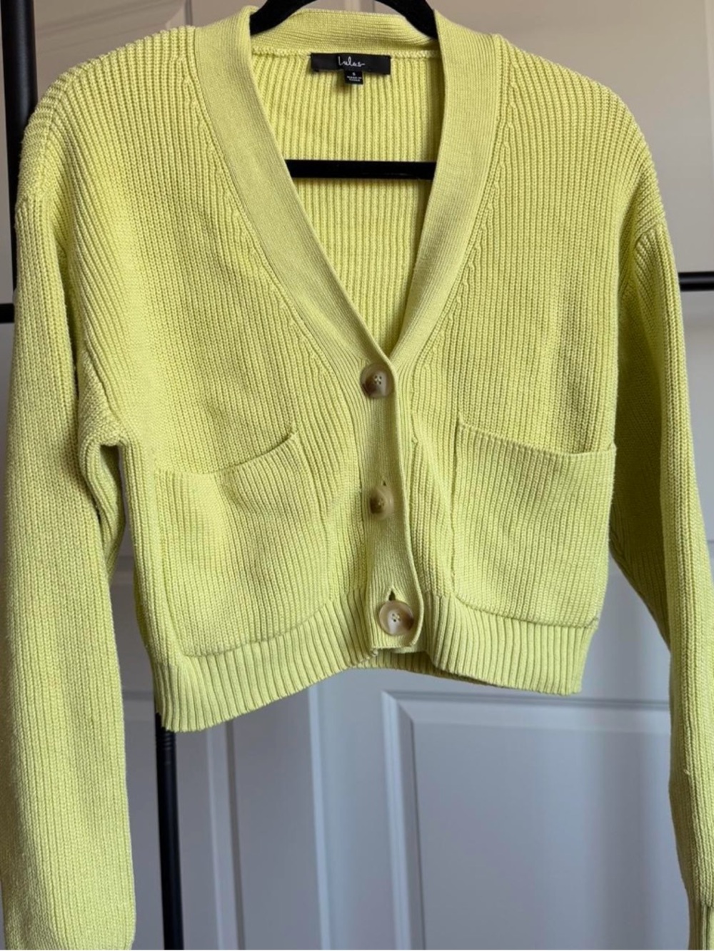 Lulu's V-Neck Cropped Cardigan